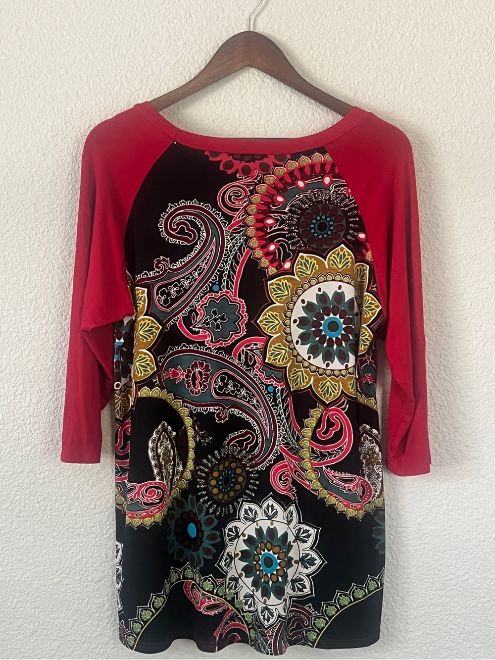 Paisley Grace Raspberry Paisley Raglan 3/4 Sleeve Top